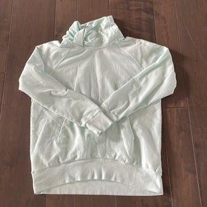 Zella sweatshirt with front pocket size Large
